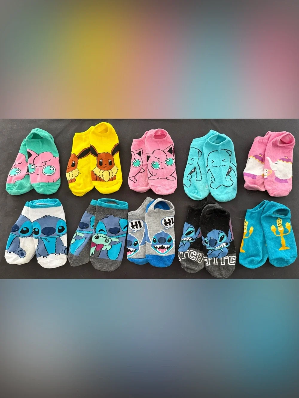 Bundle of tall compression socks (7) and ankle socks (10)